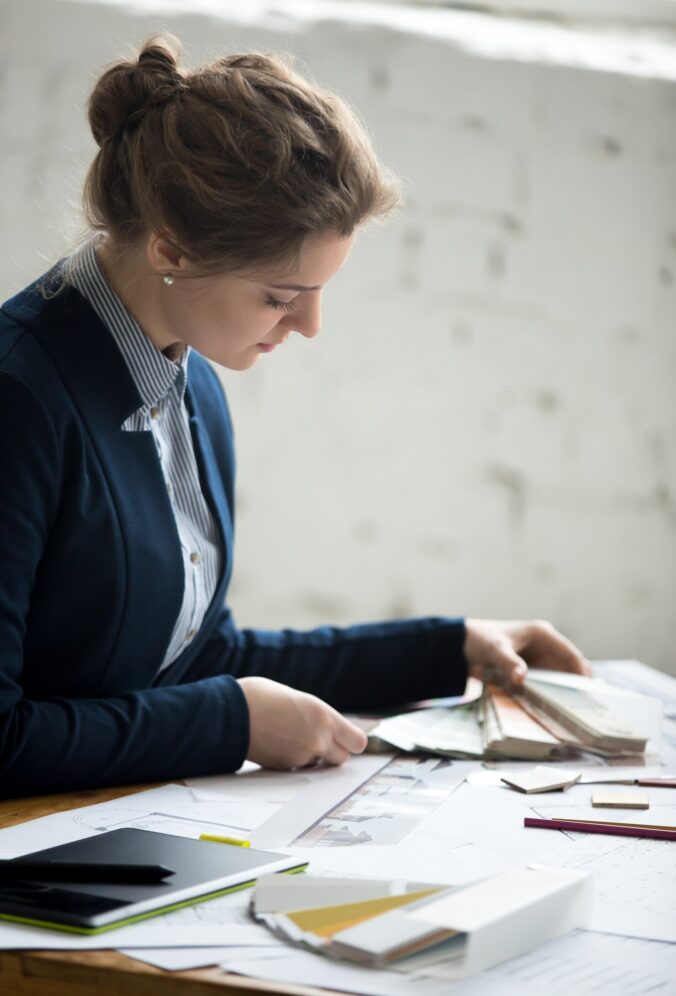 female-designer-working-with-color-samples_1163-1429